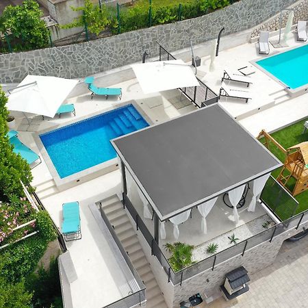 Kuca Za Odmor Ela Villa Jadranovo Exterior photo